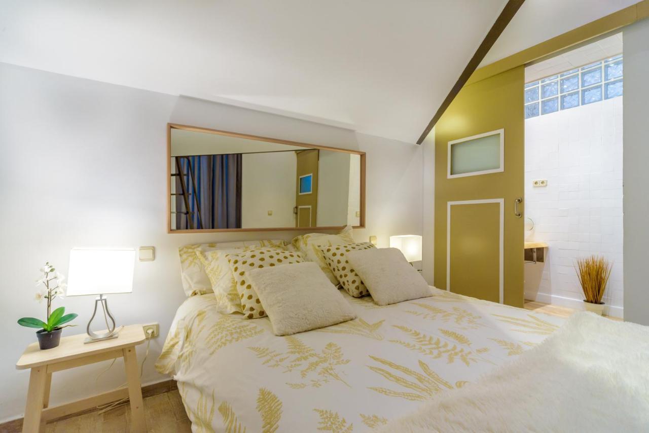 Apartament Stylish Loft At Chueca'S Heart Madryt Zewnętrze zdjęcie