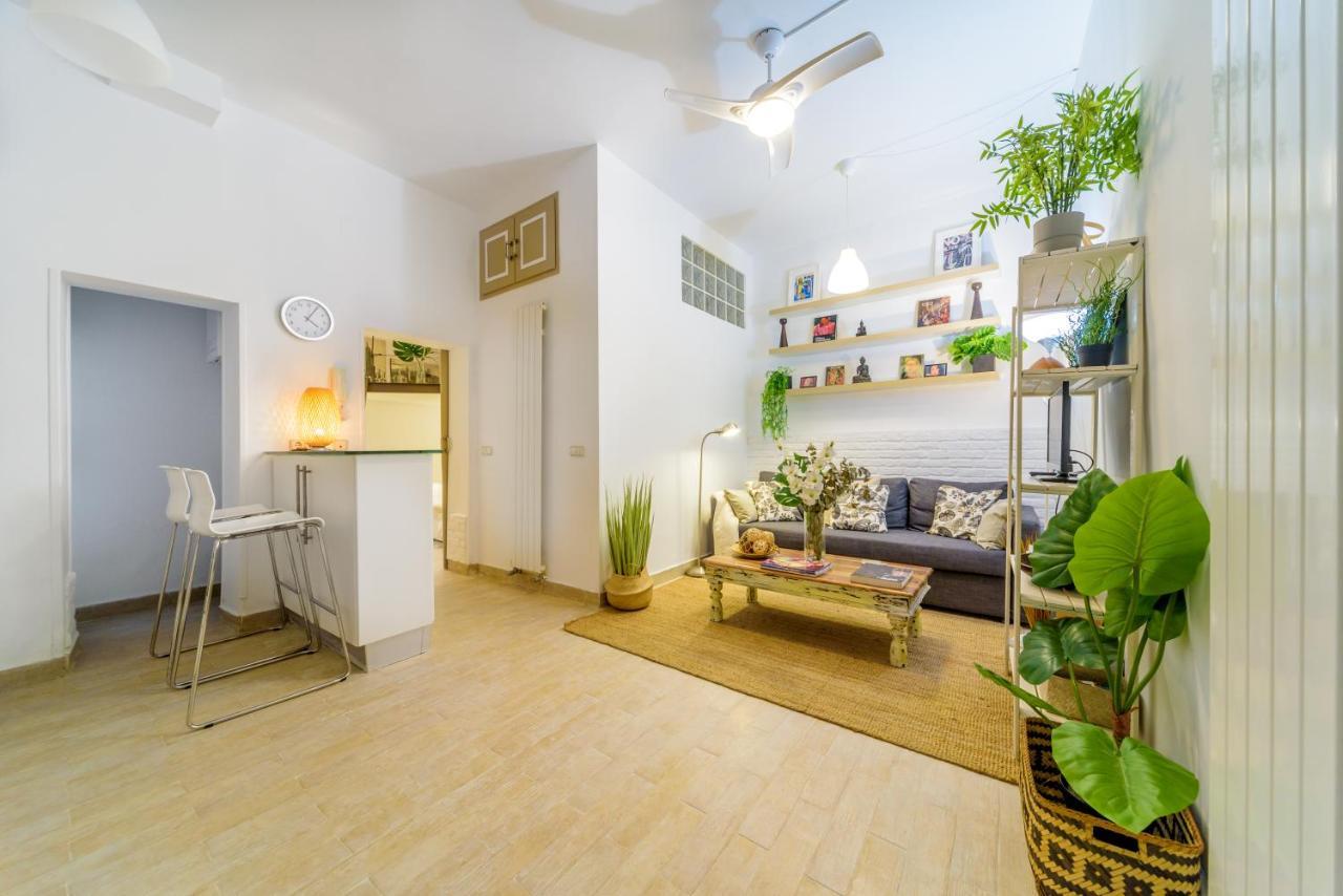 Apartament Stylish Loft At Chueca'S Heart Madryt Zewnętrze zdjęcie