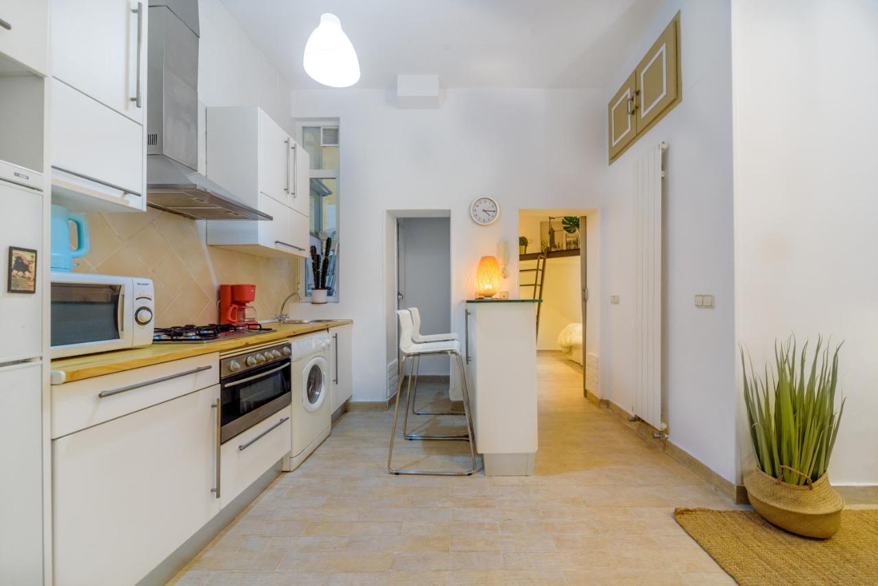 Apartament Stylish Loft At Chueca'S Heart Madryt Zewnętrze zdjęcie
