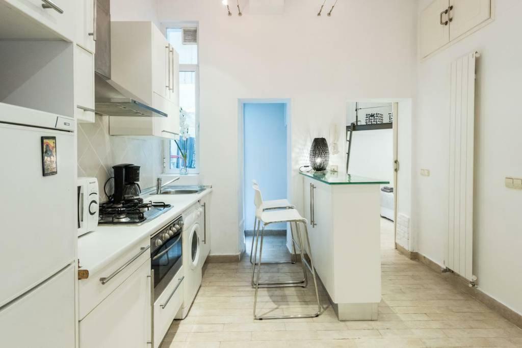 Apartament Stylish Loft At Chueca'S Heart Madryt Zewnętrze zdjęcie
