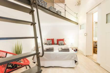 Apartament Stylish Loft At Chueca'S Heart Madryt Zewnętrze zdjęcie